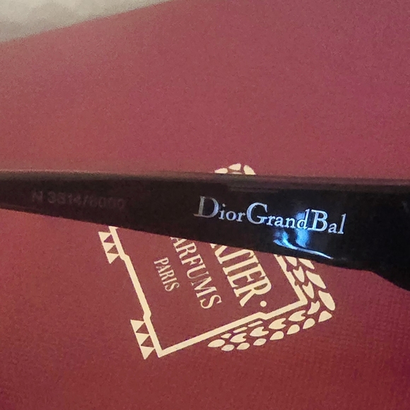 Sunglasses DIOR - Picture 4 of 6